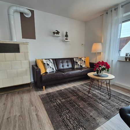 Ferienwohnung S-Bahn Naehe Schwaikheim Buitenkant foto