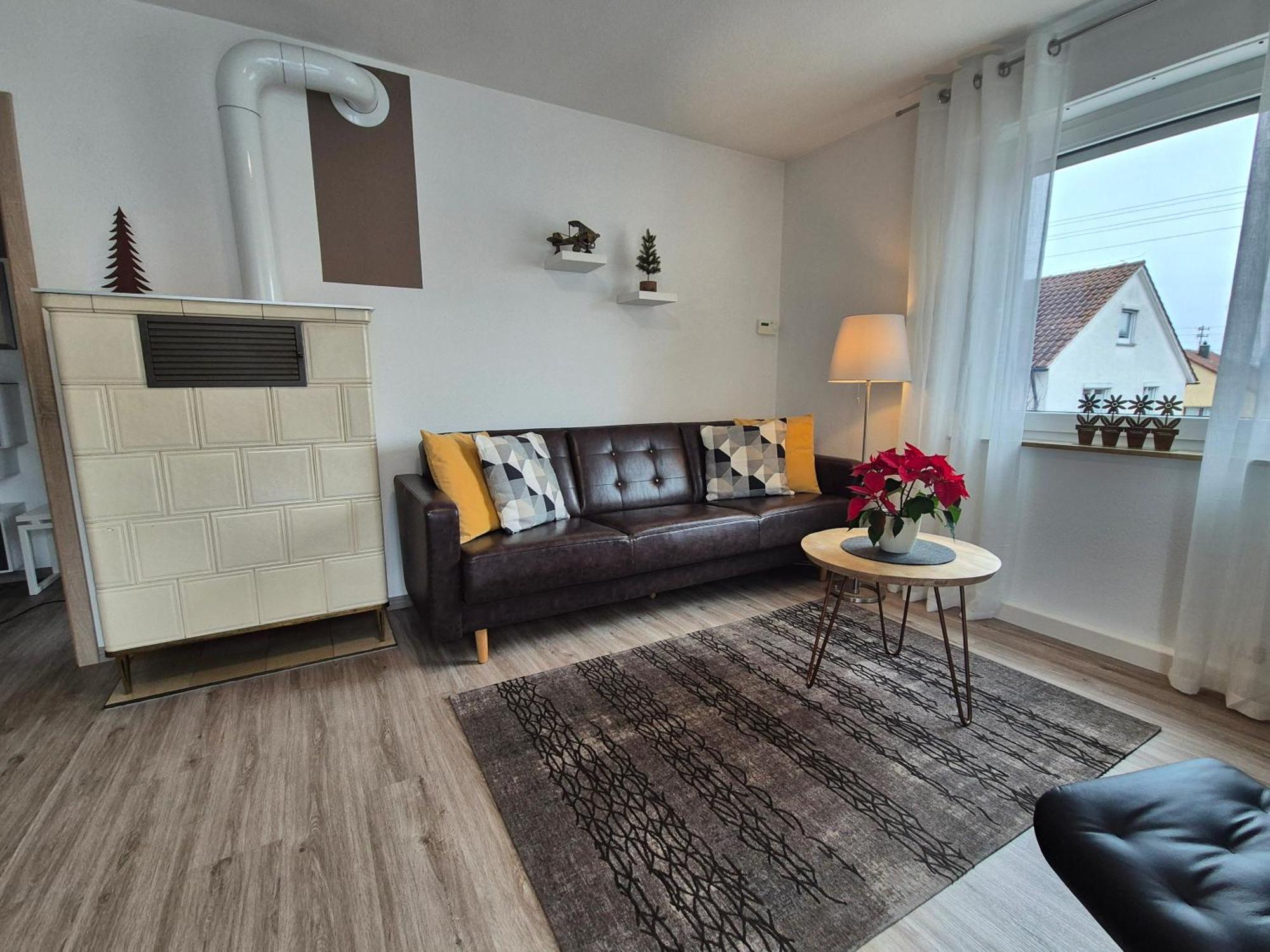Ferienwohnung S-Bahn Naehe Schwaikheim Buitenkant foto