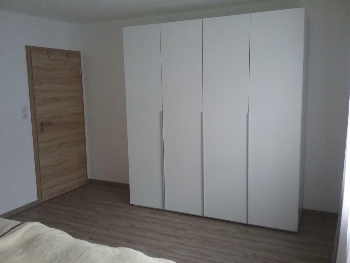 Ferienwohnung S-Bahn Naehe Schwaikheim Buitenkant foto