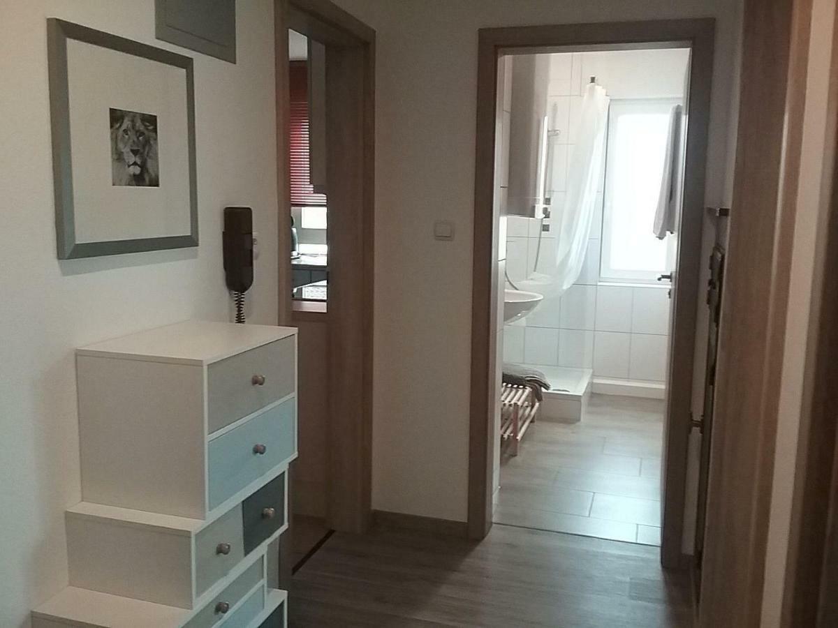 Ferienwohnung S-Bahn Naehe Schwaikheim Buitenkant foto